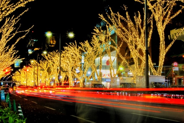表参道ヒルズクリスマス2019の混雑状況や点灯時間は？期間や駐車場も！